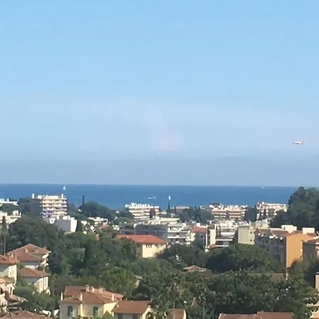 Les Yuccas - Pool - Sea View * 滨海卡涅