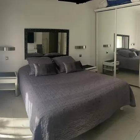 Les Yuccas - Pool - Sea View 빌라 *